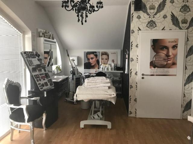 Room Oaza Miru Maribor Exteriör bild