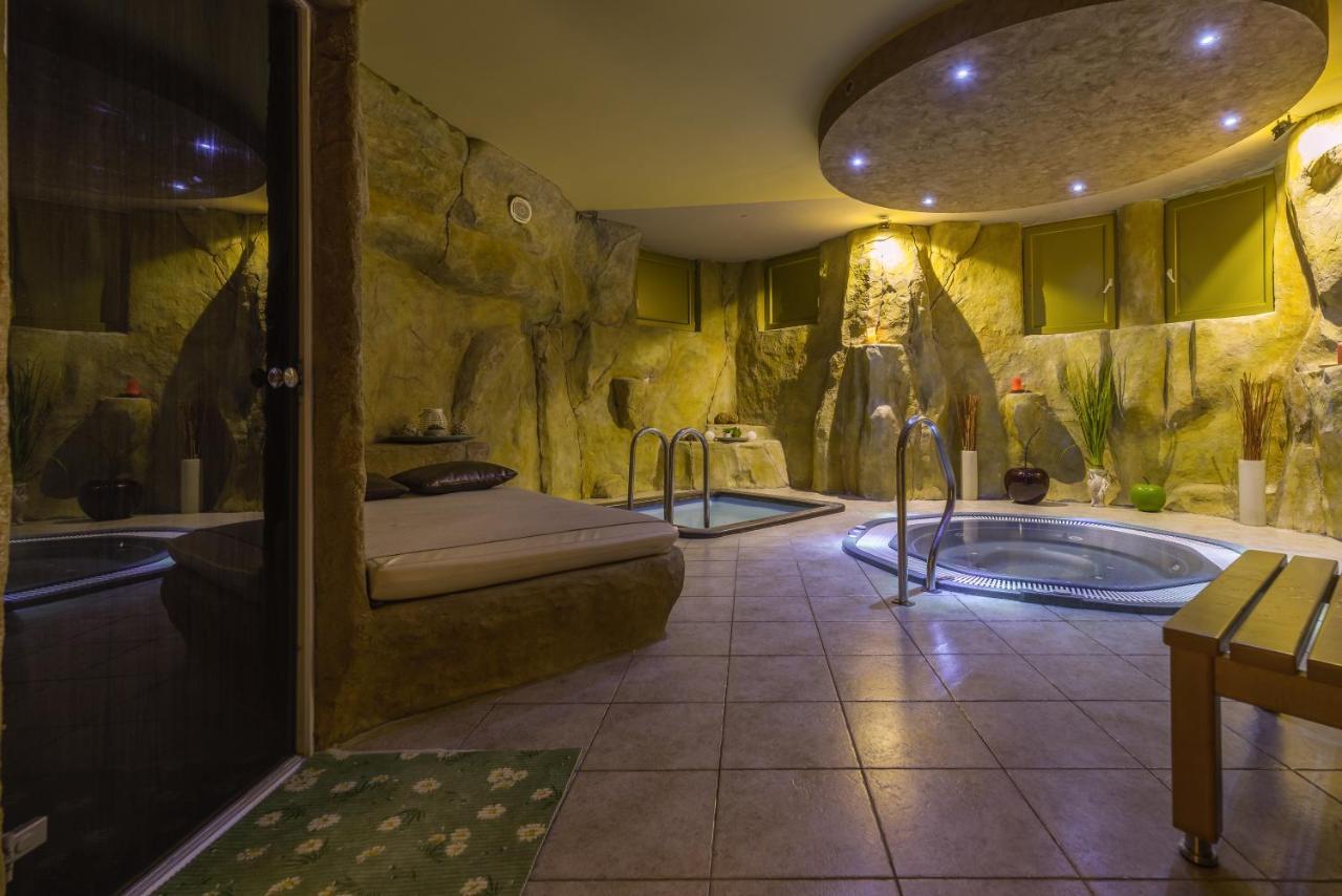 Room Oaza Miru Maribor Exteriör bild